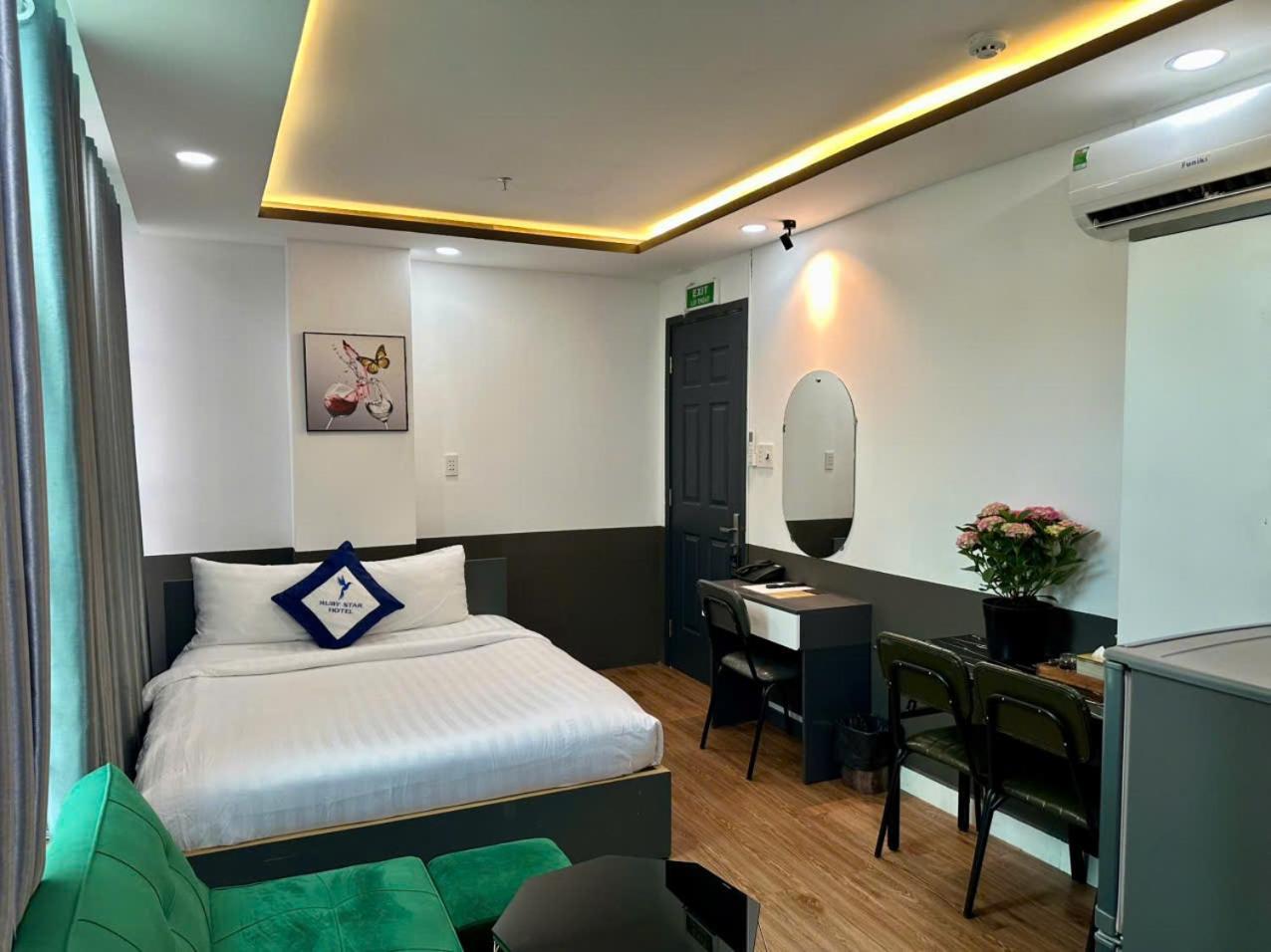 Ruby Star Nam Quoc Cang Ho Chi Minh City